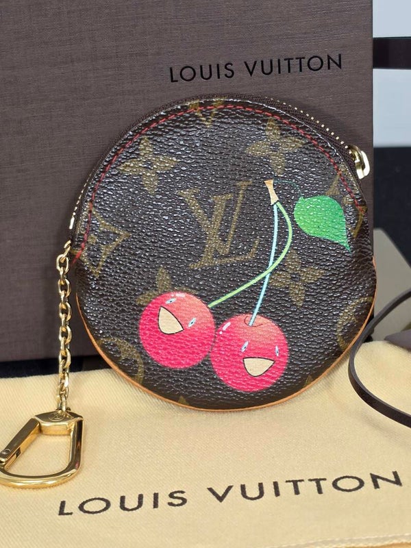 LOUIS VUITTON × TAKASHI MURAKAMI MONOGRAM CHERRY PORTE MONNAIE ROND M95043 – 2005