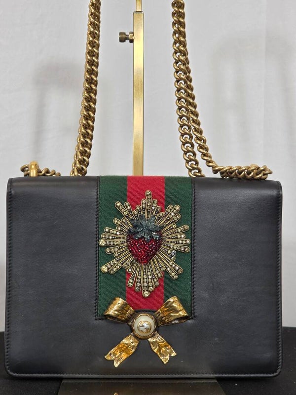 GUCCI PEONY STRAWBERRY MEDIUM CHAIN SHOULDER BAG – SCHWARZ