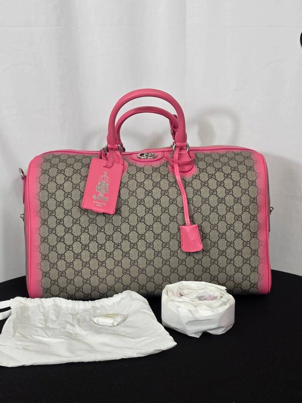 Gucci Savoy Medium Duffle Bag – GG Supreme Beige/Pink – Neu & unbenutzt – 10/10