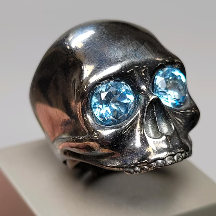 ❤ Saskia Dattner Pforzheim Totenkopf Ring 925 Silber blau topas