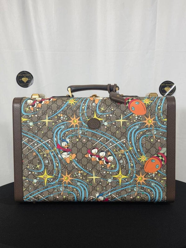 Gucci x Disney Donald Duck Koffer – GG Supreme Space Print – Sammlerstück