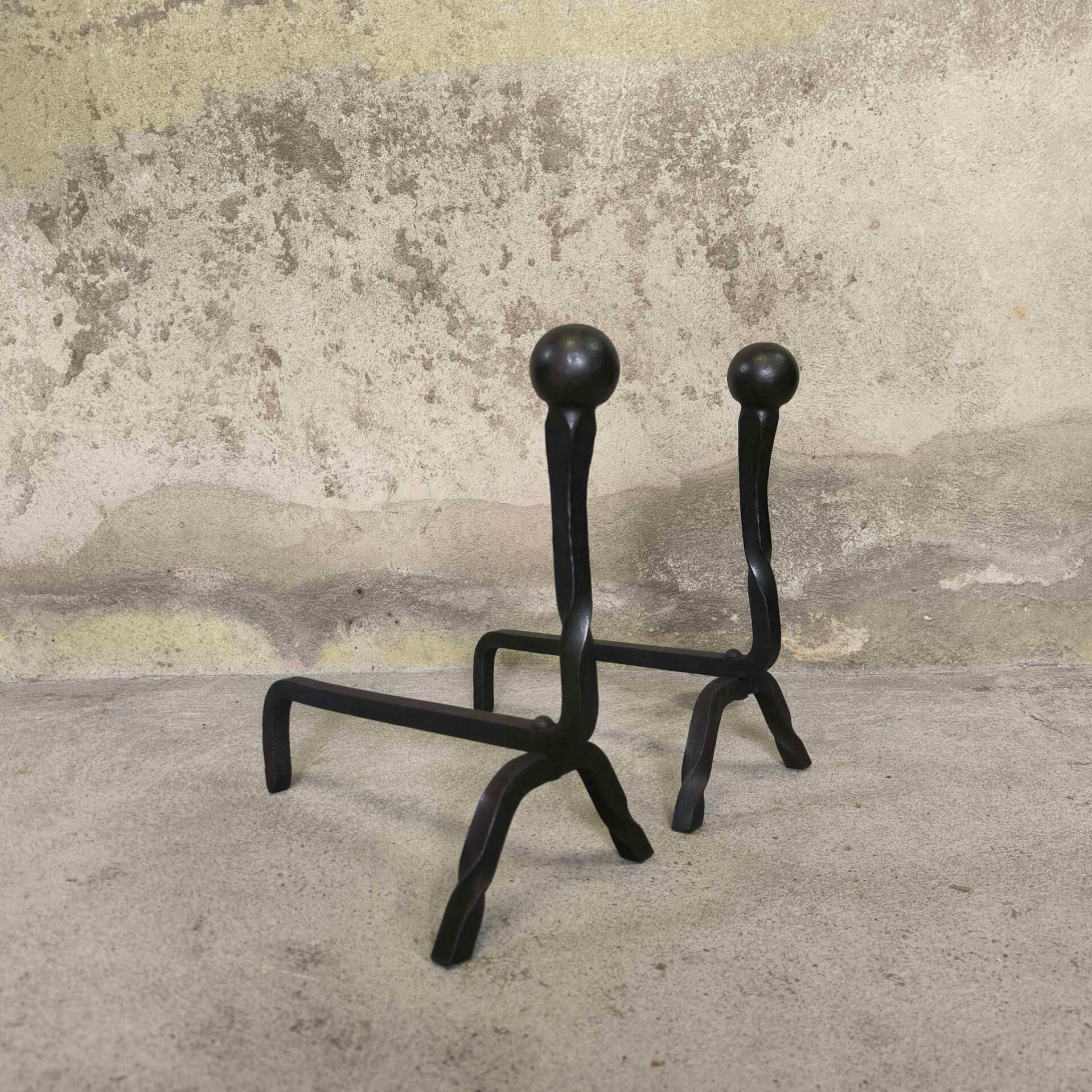 Paire de chenets brutalistes