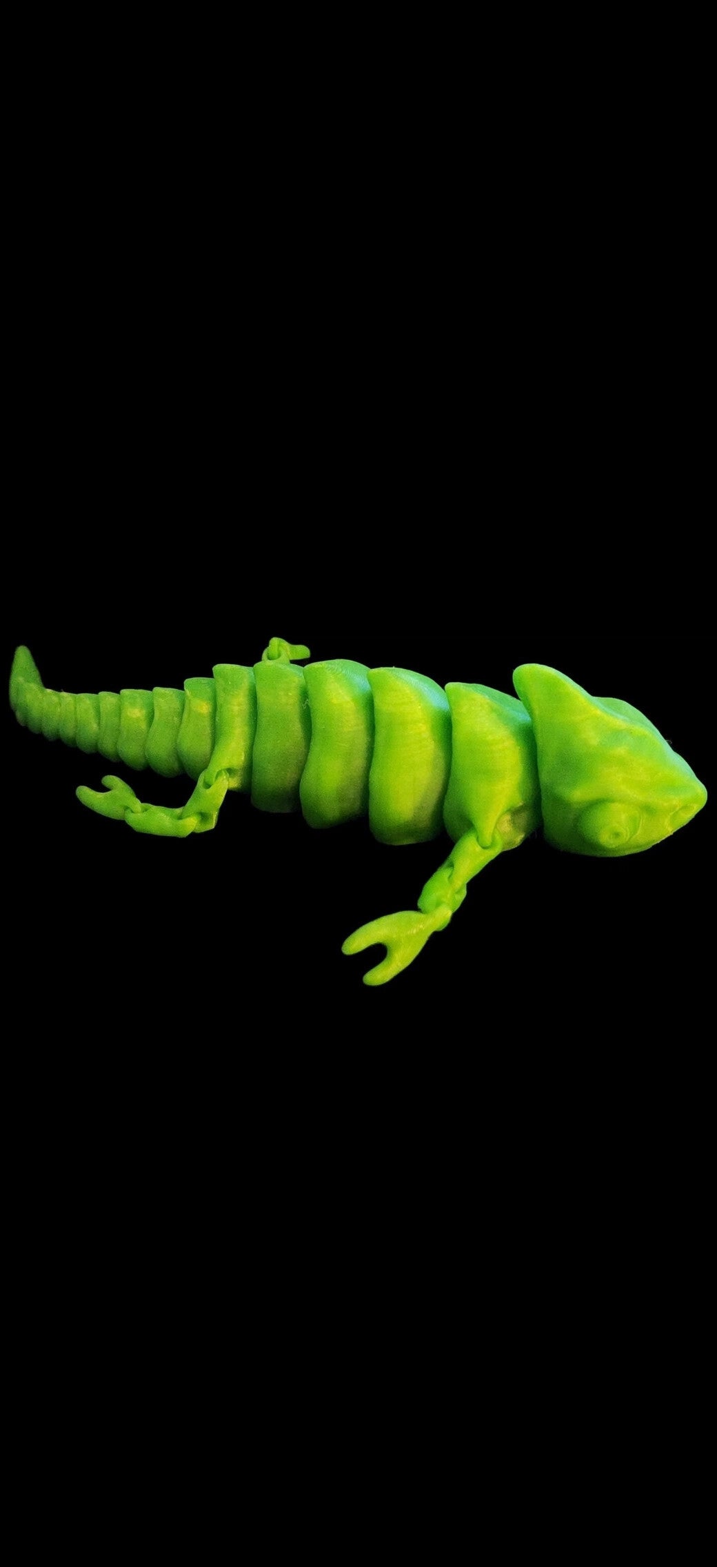 3D Printed Glow in the Dark Iguana - 9 Inch, UV Activated