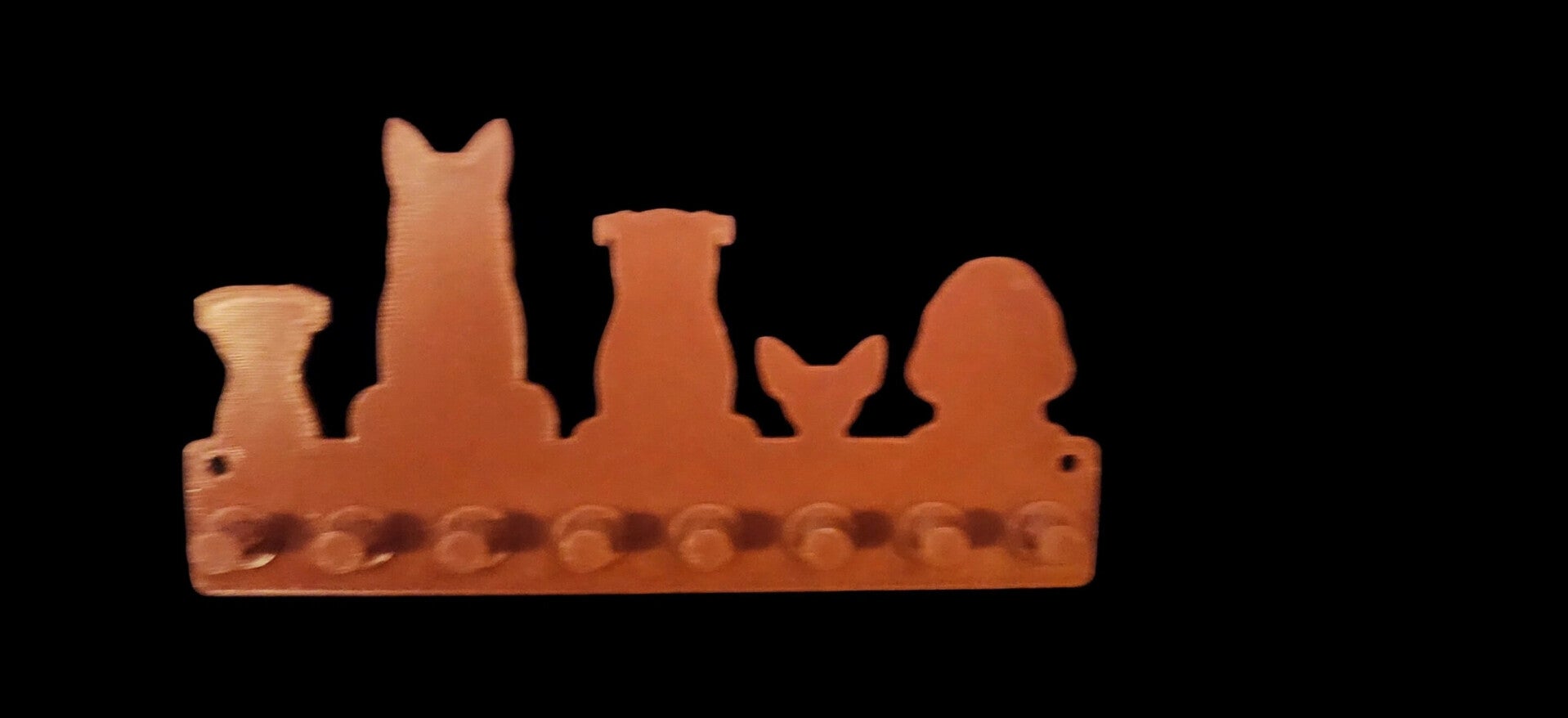 3D Printed Pet Key Holder - 8 Peg Wall Mount