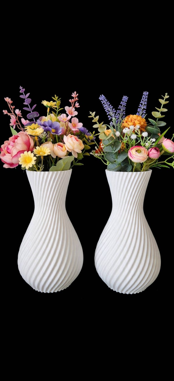 3D Printed Twisted Bulb Vases - Set of 2 - White