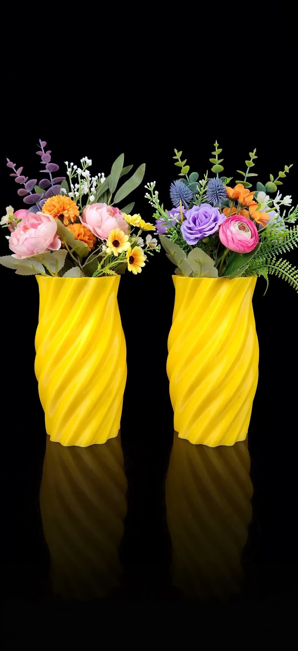 3D Printed Twisted Vases - Set of 2 - Yellow