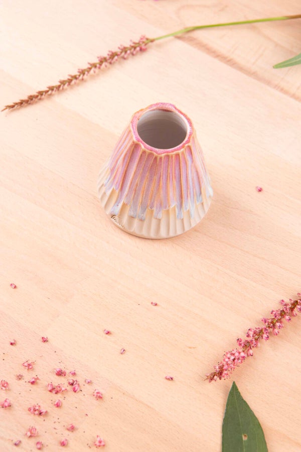 **Textured Bud Vase (0266)