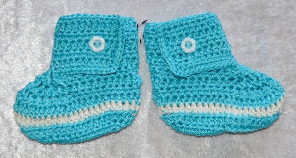 Baby Schühchen Schuhe gehäkelt 9,5 cm (ca. 4-6 Monate) *türkis creme*