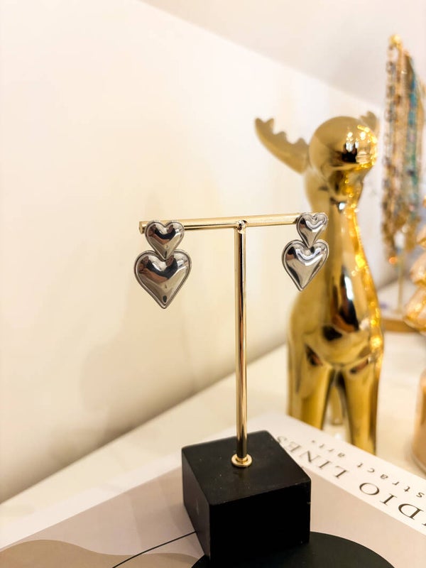 Double heart oorbellen