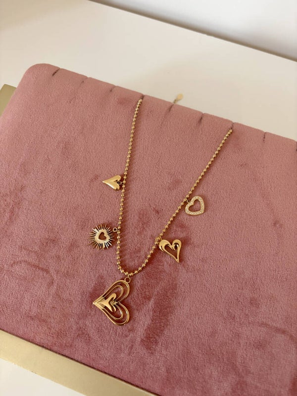 Multiple heart bedelketting