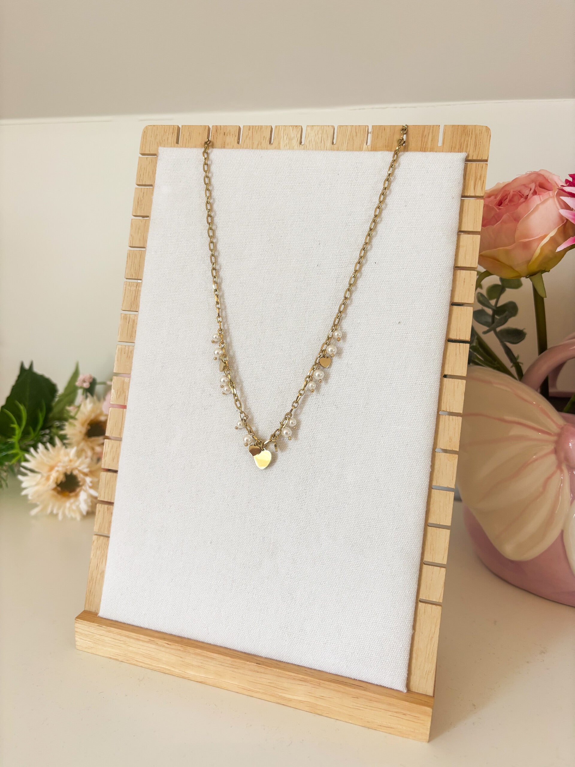 Festive necklace
