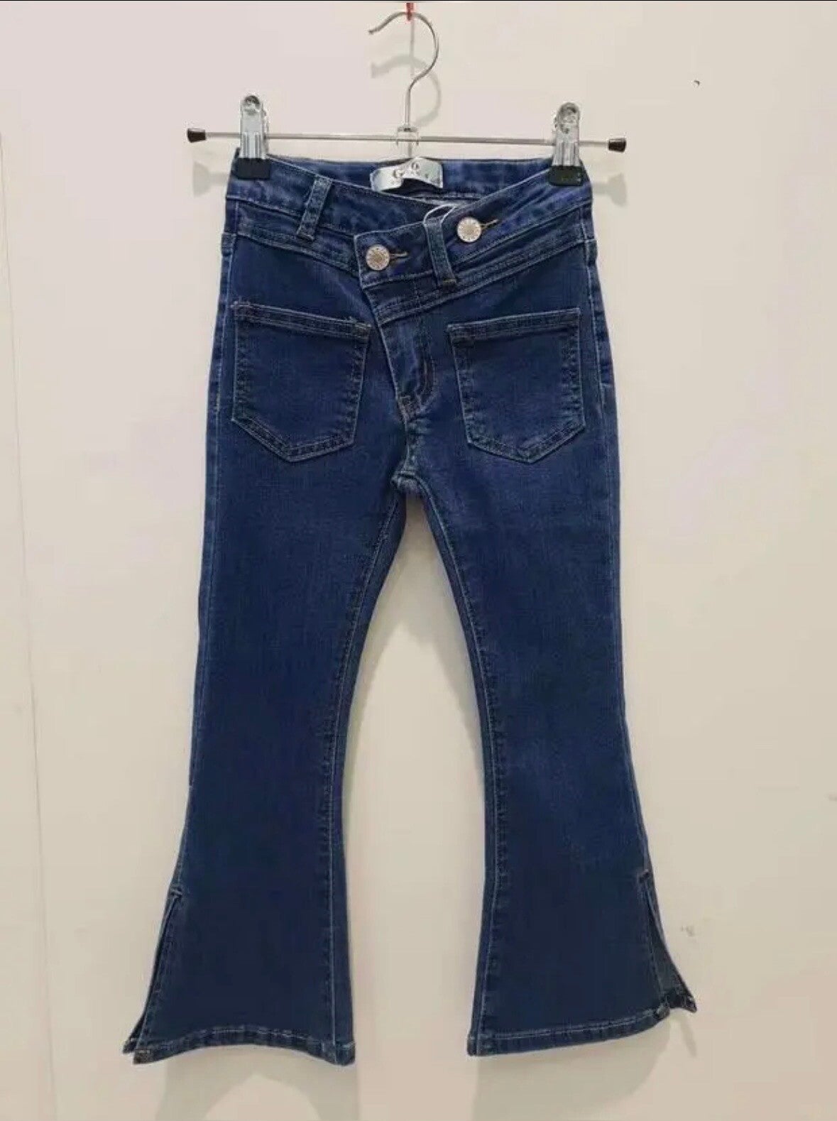 Panta bottone sbagliato