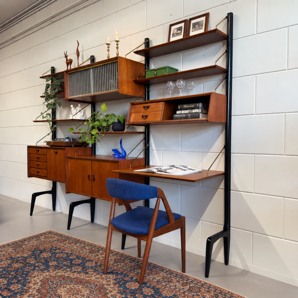 Vintage wandmeubel •Louis van Teeffelen•