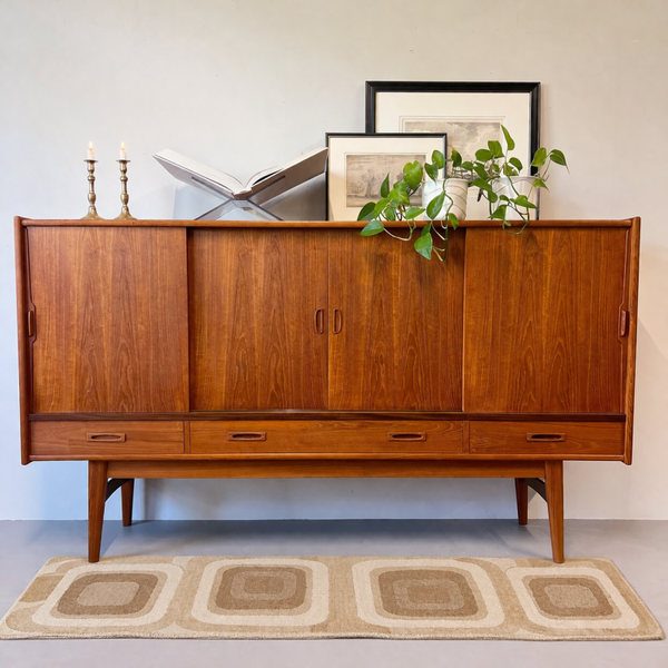 Vintage highboard, Deens #2