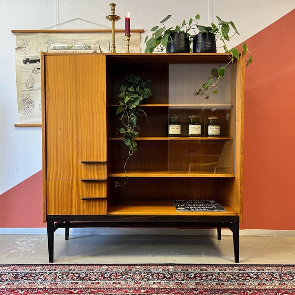 Vintage vitrinekast •František Mezuláník• #1