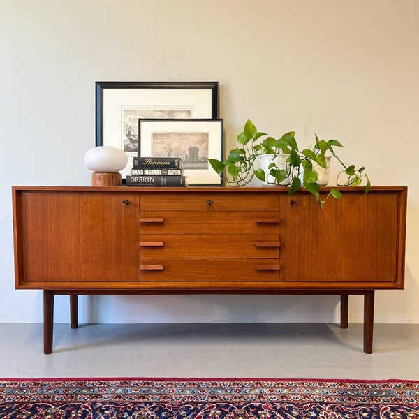 Vintage compact dressoir, teak
