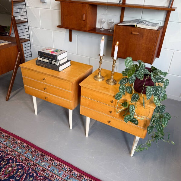 Vintage nachtkastjes (set van 2)