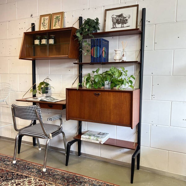 Vintage wandmeubel •Louis van Teeffelen•