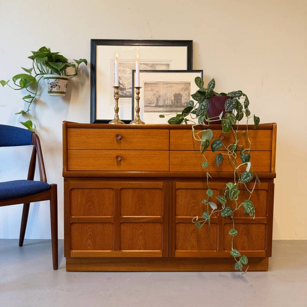 Vintage opbergkast •Nathan furniture•