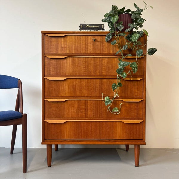 Vintage hoge ladekast, Deens
