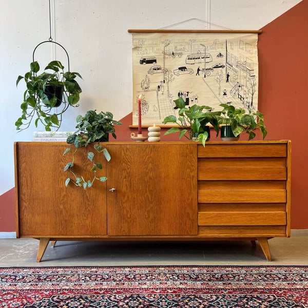 Vintage dressoir • Jiří Jiroutek•