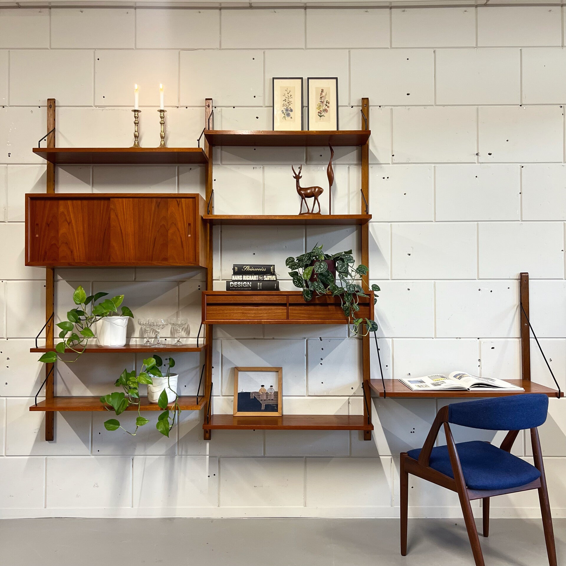 Vintage wandmeubel •Poul Cadovius•