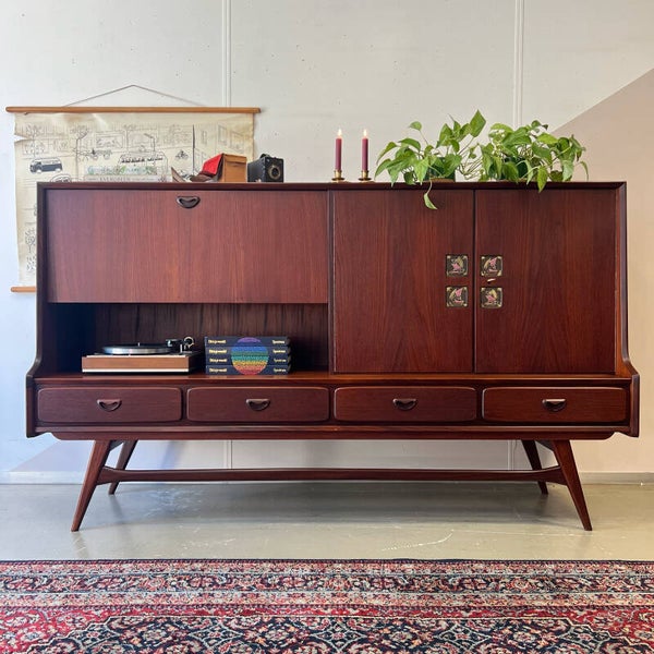 Vintage highboard •Louis van Teeffelen•