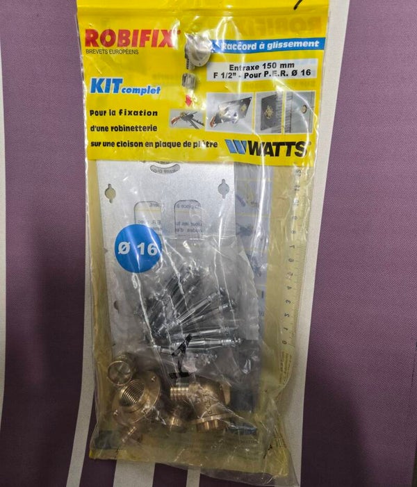 Kit de fixation de robinetterie PER à glissement entraxe 150 mm femelle 15 x 21 (1/2") Diam.12 mm Robifix - WATTS plomberie PER 16