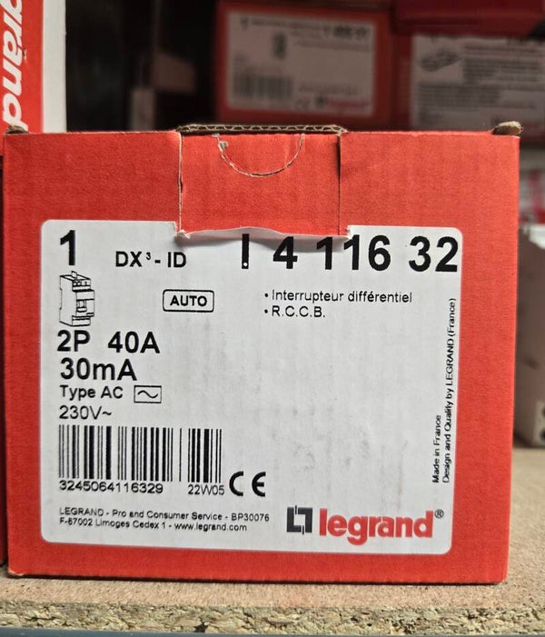 LEGRAND DX3 Interrupteur différentiel 40A 30mA type AC auto 230V - 411632