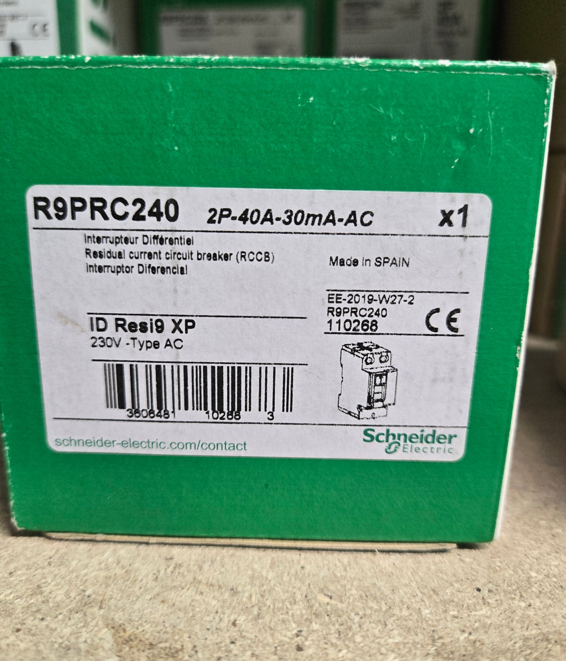 SCHNEIDER - Inter différentiel Resi9 XP 2P - 40A - 30ma - Type AC - Réf : R9PRC240