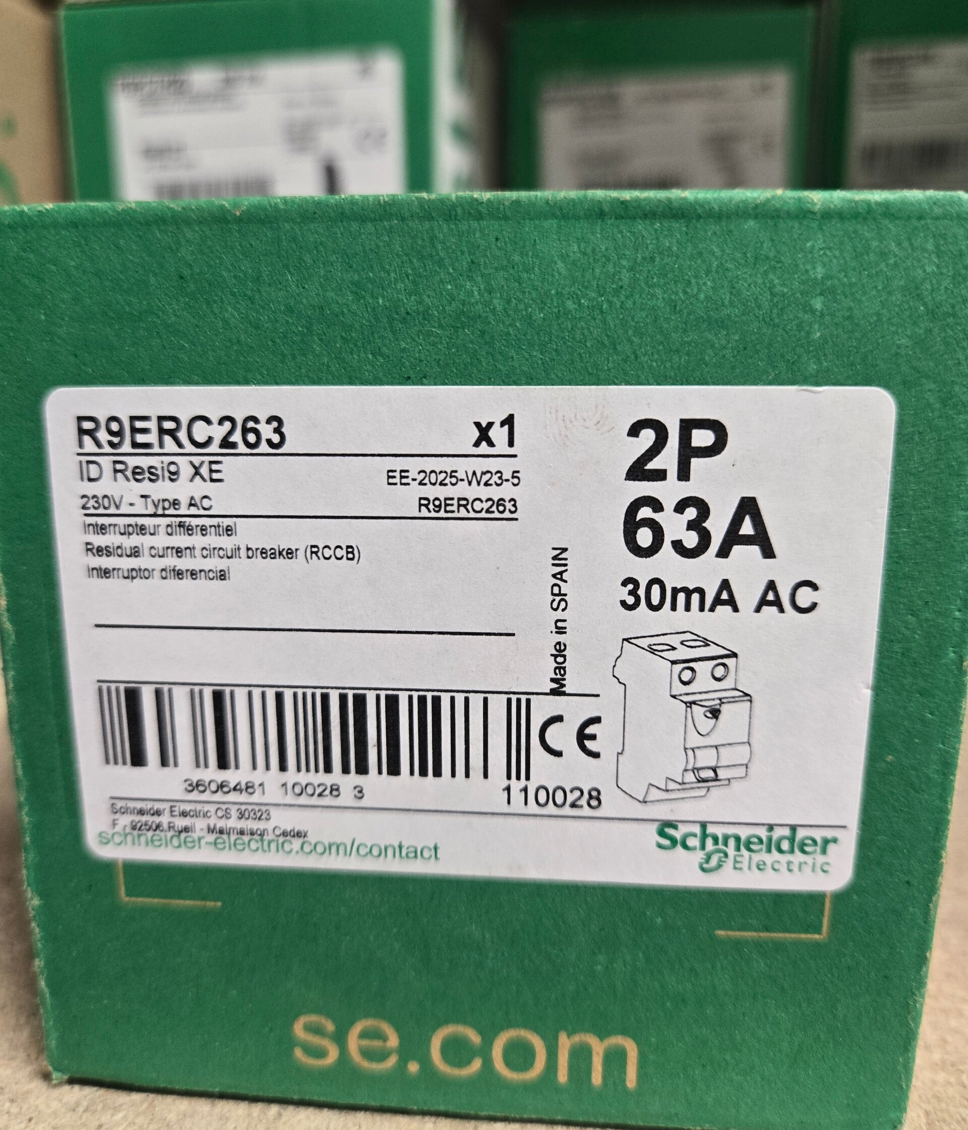 SCHNEIDER - Inter différentiel RESI9 XE 2P - 63A - 30ma - Type AC - R9ERC263