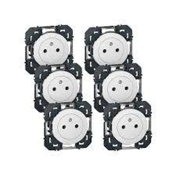 LOT DE 6 PRISES DE COURANT SURFACE AVEC TERRE BLANC COMPOSABLE DOOXIE LEGRAND 300453