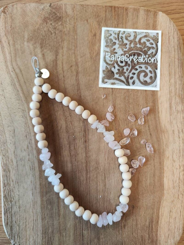 Phone cord - Rozenkwarts met naturel hout