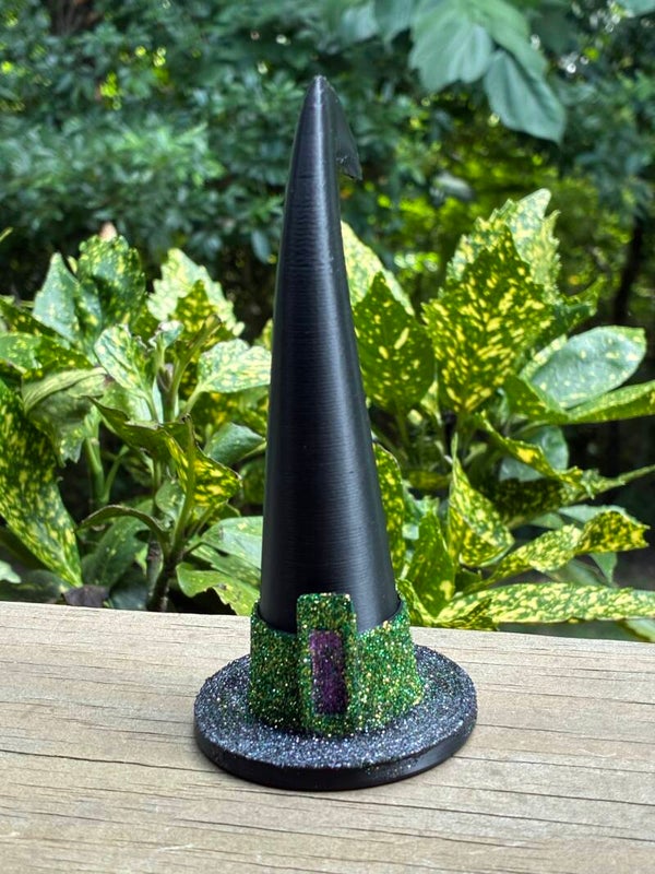 Witch Hat ring cone