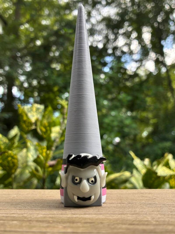 Dracula Ring cone