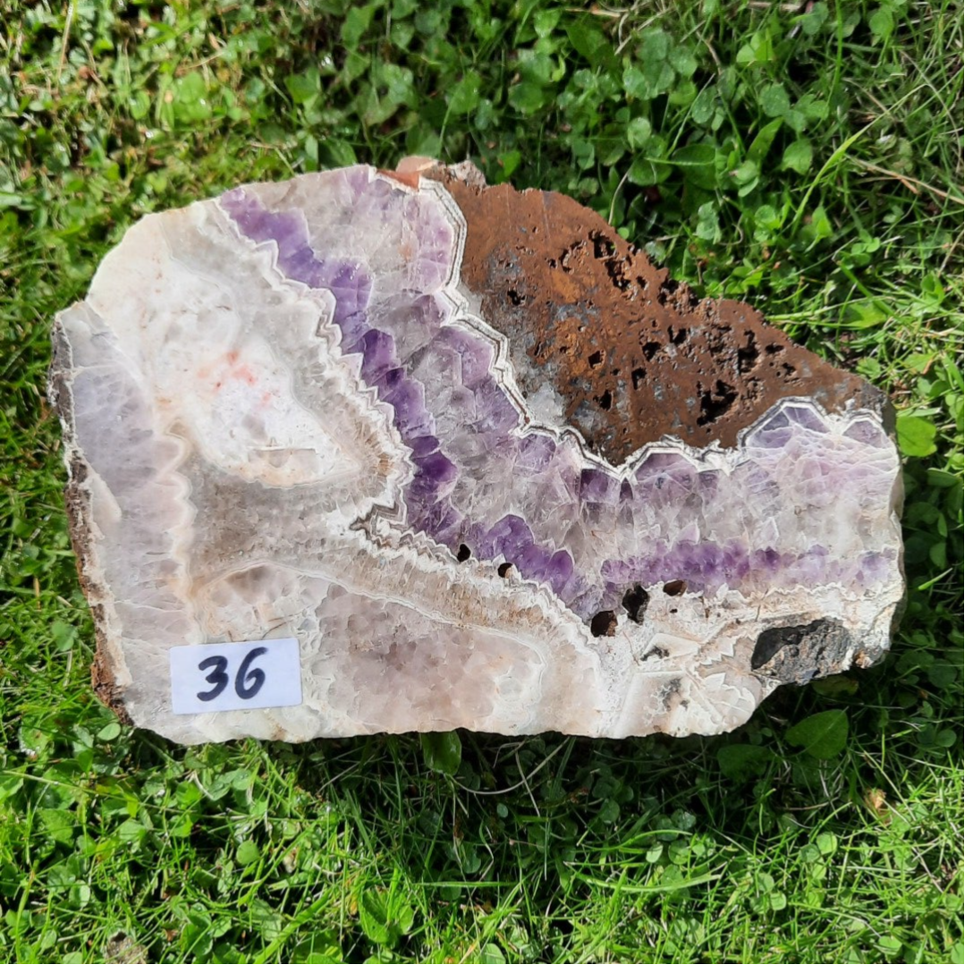 36 - Amethyst Geyer