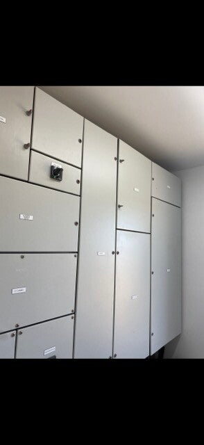 6-industrial-switchboard-medium-standard.jpg