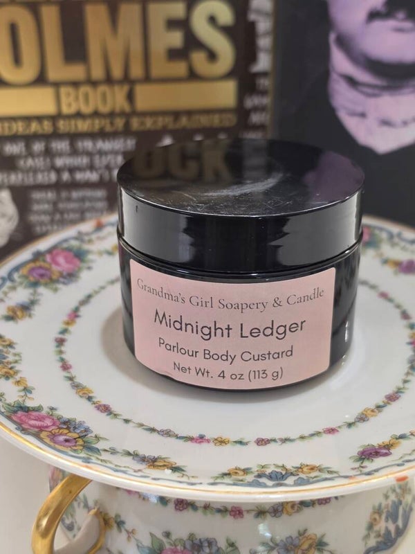 Midnight Ledger Parlor Body Custard