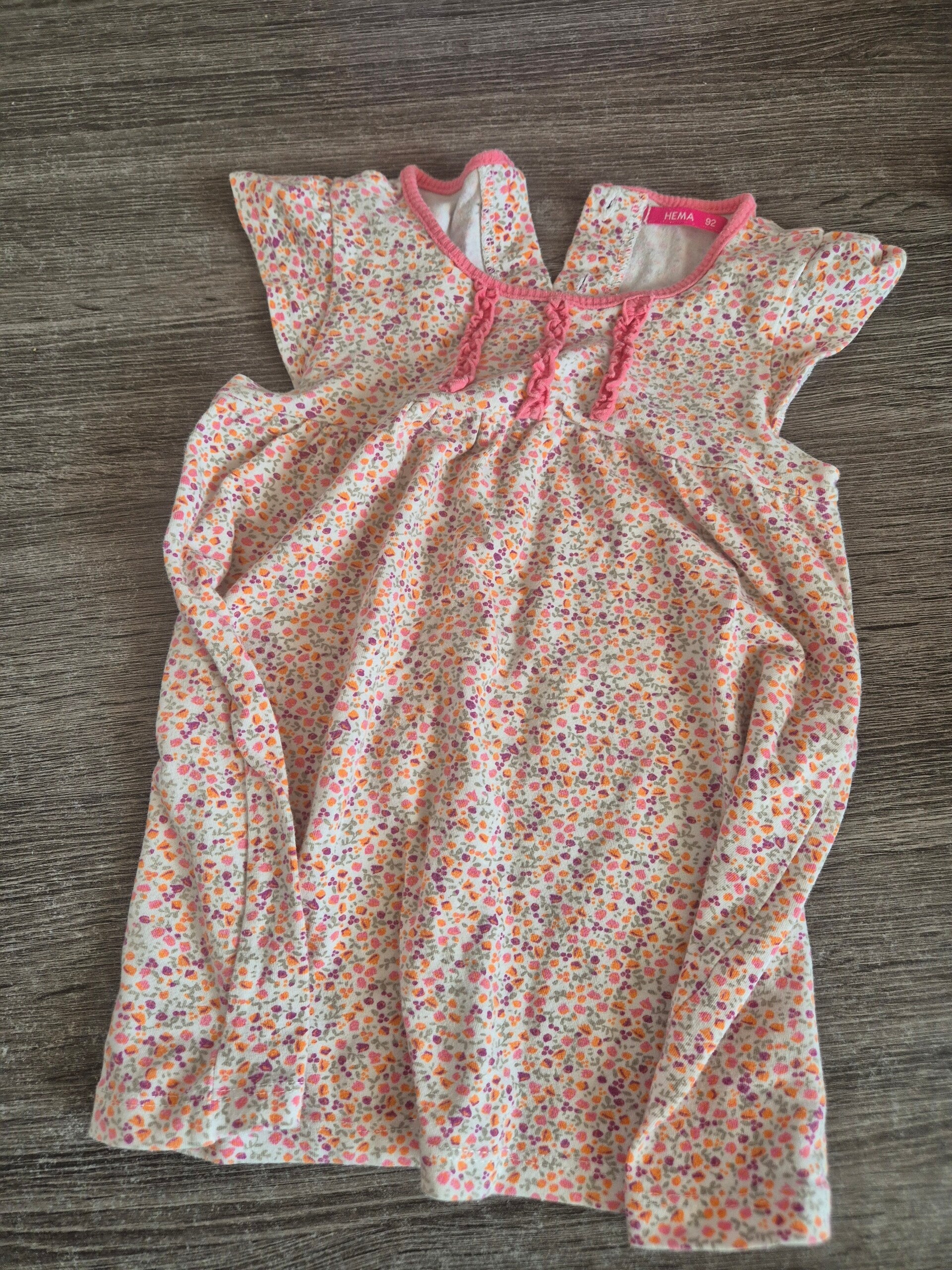 Hema top