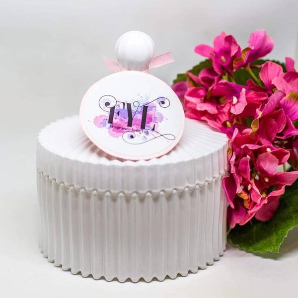 Small Carousel Candle - White
