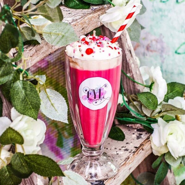 Milkshake Candle - Romance