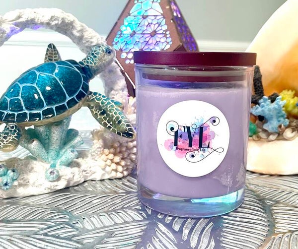 Large Delilah Candle - Froot Loops