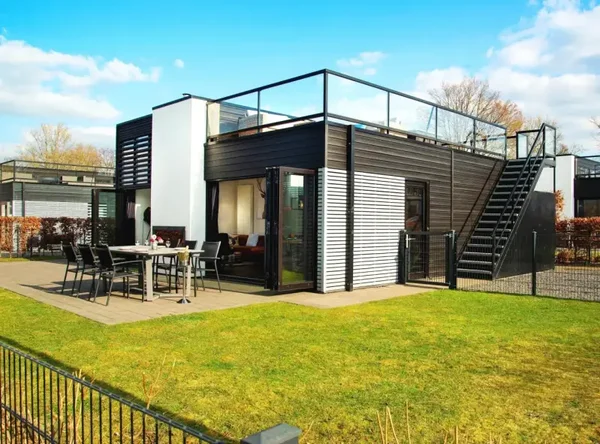 Royale Cube met omheinde tuin en dakterras. en uitzicht op zee&strand 4 gasten Hulshorst, Nunspeet, Nederland