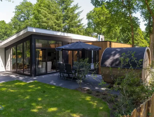 Ruime Vakantie Lodge met privé sauna 4 gasten Wekerom, Ede, Nederland