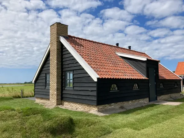 Vakantie Molenhuisje Beaufort "ZoWad "met omheinde tuin en whirlpool  3 gasten Oosterend Texel