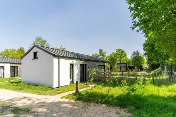 Hondenlodge special met omheinde tuin 4-6 gasten Vakantiepark Klein Oisterwijk,Oisterwijk Noord-Brabant (NL)