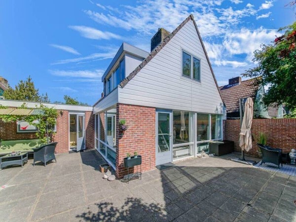 Vakantiehuis met omheinde tuin aan zee 6 gasten Noordwijkerhout, Zuid-Holland, Nederland