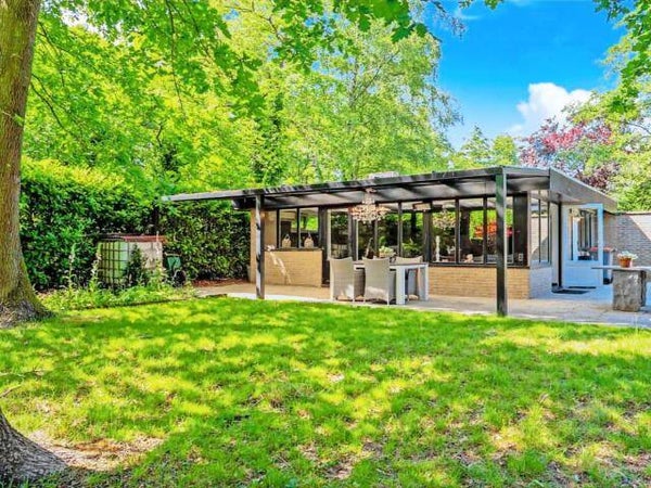 Vakantiehuis Sonnig Bungalow met omheinde tuin 2 gasten Belgisch Limburg chevron Lanaken