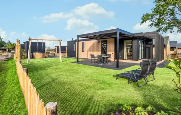 Vakantiehuis met omheinde tuin en jacuzzi 4 gasten Voorthuizen, Barneveld, Nederland