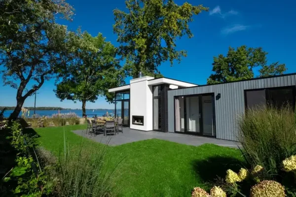 Exclusive vakantiehuis met omheind terras aan het strand 4 gasten Hulshorst, Nunspeet, Nederland